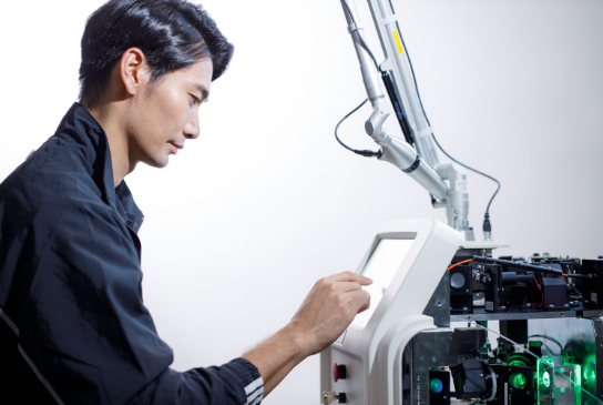 機械と人の写真